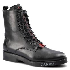 Czarne Botki Damskie Carinii Skórzane Obuwie. Czarne botki Carinii, bez wzorów, z jeansu, biznesowe, bez obcasa, na płaskiej podeszwie, bez zapięcia. Za 349.00 zł.