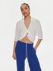Patrizia Pepe Bluzka 2C1553/A8I1-W146 Biały Regular Fit. Białe bluzki Patrizia Pepe, bez wzorów, z wiskozy, bez kołnierzyka, bez ramiączek. Za 459.99 zł.