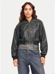 JJXX Kurtka z imitacji skóry Tora 12262126 Czarny Regular Fit. Czarne kurtki JJXX, s, bez wzorów, ze skóry, bez kaptura. Za 319.99 zł.