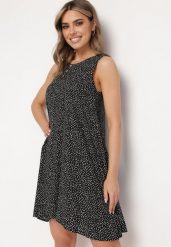 Czarna Bawełniana Sukienka w Kropki bez Rękawów Zdobiona Guzikami Cavlena. Czarne sukienki Born2be, na imprezę, l, z aplikacjami, z bawełny, eleganckie, bez kołnierzyka, bez ramiączek, mini, sportowe. Za 69.99 zł.