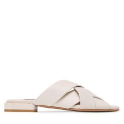 Klapki GINO ROSSI. Brązowe klapki Gino Rossi, bez wzorów, bez obcasa, bez zapięcia. Za 279.99 zł.