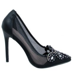 PA1 Szpilki damskie z kamieniami Monroe Black czarne. Czarne szpilki PA1, z aplikacjami, z materiału, bez obcasa, na obcasie, bez zapięcia. Za 87.49 zł.