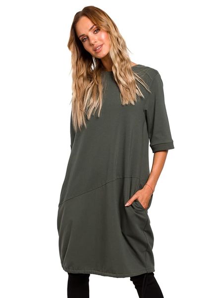 Made of emotion Sukienka w kolorze khaki rozmiar: M. Brązowe sukienki Made Of Emotion, m, bez wzorów, bez kołnierzyka, bez ramiączek, mini. Za 196.95 zł.