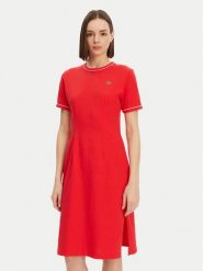 Lacoste Sukienka codzienna EF9988 Czerwony Slim Fit. Czerwone sukienki Lacoste, na co dzień, bez wzorów, z bawełny, bez kołnierzyka, bez ramiączek, proste. Za 429.99 zł.