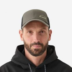Czapka z daszkiem Caperlan 500. Brązowe czapki z daszkiem CAPERLAN, bez wzorów, sportowe. Za 39.99 zł.