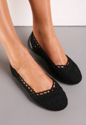 Czarne Balerinki Koronkowe Sham. Czarne baleriny Renee, bez wzorów, z koronki, bez obcasa, bez zapięcia. Za 44.99 zł.