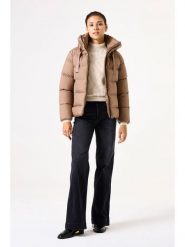 Garcia Kurtka zimowa w kolorze jasnobrązowym rozmiar: XL. Brązowe kurtki Garcia, na zimę, xl, bez wzorów, z puchu, bez kaptura. Za 347.99 zł.