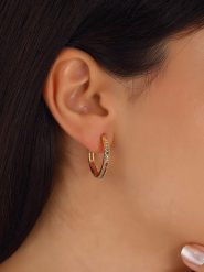 Nakkash Pozłacane kolczyki-kreole z cyrkoniami rozmiar: onesize. Żółte kolczyki Nakkash, z cyrkonią, pozłacane. Za 95.92 zł.