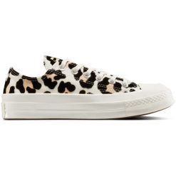 Buty sportowe Converse Chuck 70. Brązowe buty treningowe Converse, bez wzorów, bez zapięcia. Za 590.00 zł.