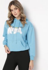 Jasnoniebieska Bluza Ocieplona z Kapturem i Nadrukiem Wesa. Niebieskie bluzy Born2be, na zimę, l, bez wzorów, z dzianiny, casualowe, bez ramiączek, z kapturem. W wyprzedaży za 76.49 zł.