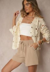 Ciemnobeżowe Szorty High Waist Ozdobione Sznurkiem Lunevia. Brązowe szorty Renee, z aplikacjami. W wyprzedaży za 31.99 zł.