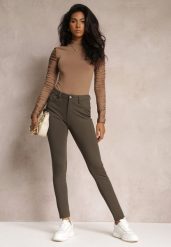 Ciemnozielone Skinny Spodnie z Kieszeniami i Zapięciem na Guzik oraz Suwak Mendieva. Zielone jeansy Renee, m, bez wzorów, z bawełny. W wyprzedaży za 55.99 zł.