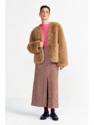 Rich & Royal Kurtka pluszowa w kolorze jasnobrązowym rozmiar: 36. Brązowe kurtki Rich & Royal, bez wzorów, bez kaptura. Za 369.95 zł.