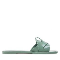 Klapki JENNY. Zielone klapki Jenny, bez wzorów, bez obcasa, bez zapięcia. Za 39.99 zł.