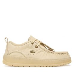 Półbuty Lacoste. Białe półbuty wsuwane Lacoste, bez wzorów, bez obcasa, na płaskiej podeszwie. Za 611.99 zł.