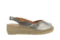 Sandały Toni Pons Bernia-P Acer Steel 204009, Srebrny, Skóra naturalna - 38. Szare sandały Toni Pons, bez wzorów, z bawełny, wakacyjne, bez obcasa, bez zapięcia. W wyprzedaży za 242.10 zł.