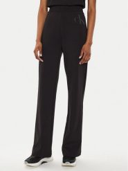 Calvin Klein Jeans Spodnie dresowe J20J223588 Czarny Regular Fit. Czarne spodnie dresowe Calvin Klein Jeans, bez wzorów, z bawełny. Za 299.99 zł.