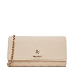 Torebka Nine West. Brązowe kopertówki Nine West, bez wzorów, wizytowe, bez dodatków. Za 119.99 zł.