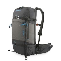 Plecak narciarski Pinguin Ace 27. Czarne plecaki PINGUIN, bez wzorów, bez dodatków. Za 439.99 zł.