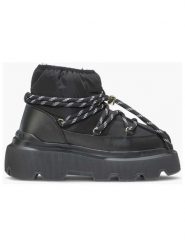 INUIKII Botki zimowe "Endurance Puffer" w kolorze czarnym rozmiar: 38. Czarne botki Inuikii, bez wzorów, z materiału, bez obcasa, bez zapięcia. Za 763.28 zł.