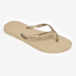 Japonki damskie Havaianas Fantasia. Brązowe japonki Havaianas, bez wzorów, z kauczuku, sportowe. W wyprzedaży za 59.99 zł.