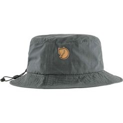 Fjall Raven Kapelusz Travellers Mt Dorośli. Szare kapelusze Fjällräven, bez wzorów, z bawełny. Za 276.65 zł.