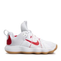 Buty halowe Nike. Białe buty sportowe lifestyle Nike, bez wzorów, bez zapięcia. Za 359.99 zł.