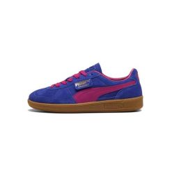 Buty do chodzenia damskie Puma 21 Palermo. Czerwone buty treningowe Puma, bez wzorów, z materiału, bez zapięcia, trekkingowe. Za 387.00 zł.