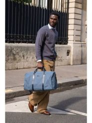 Victor & Hugo Paris Torba podróżna w kolorze błękitnym - 53 x 27 x 27 cm rozmiar: onesize. Niebieskie torby podróżne Victor & Hugo Paris, bez wzorów, z materiału, przez ramię. Za 405.61 zł.