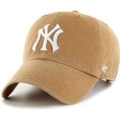 Czapka z daszkiem Clean Up Lifestyle New York Yankees. Żółte czapki z daszkiem 47 Brand, bez wzorów, z bawełny. Za 176.50 zł.