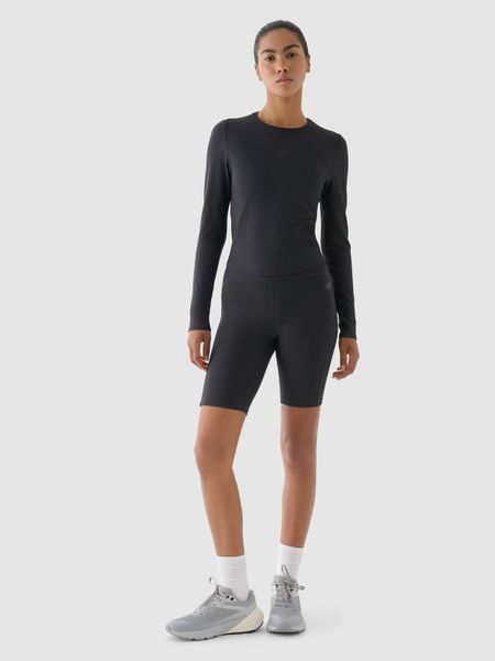 4F Legginsy krótkie treningowe damskie - szare XS. Szare legginsy 4f, s, bez wzorów, z dzianiny, z podwyższonym stanem, na fitness i siłownię. W wyprzedaży za 69.99 zł.