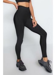 Trendyol Legginsy sportowe w kolorze czarnym rozmiar: S. Czarne legginsy Trendyol, bez wzorów, sportowe. Za 98.95 zł.