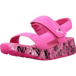 Sandały SKECHERS 314094L Rose. Czerwone sandały Skechers, bez wzorów, z syntetyku, bez obcasa, bez zapięcia. Za 173.99 zł.