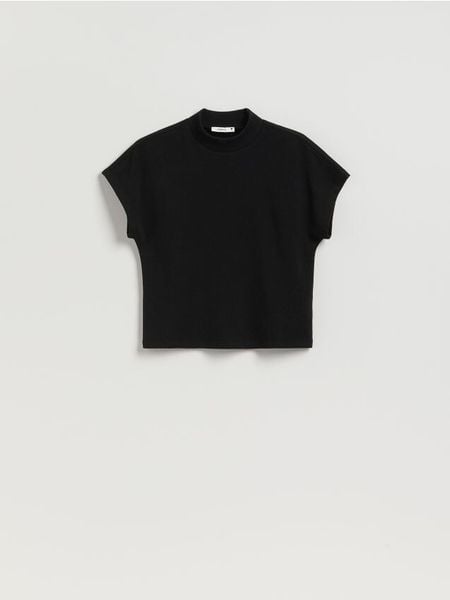 Bluzka z golfem - czarny. Czarne bluzki Reserved, l, bez wzorów, z dzianiny, bez kołnierzyka, bez ramiączek. W wyprzedaży za 35.99 zł.