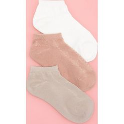 Stopki z bawełny organicznej 3 pack - Kremowy. Białe skarpetki Reserved, bez wzorów, z bawełny. Za 24.99 zł.
