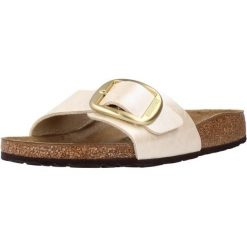 Klapki damskie Birkenstock Madrid Big Buckle. Białe klapki Birkenstock, bez wzorów, z materiału, bez obcasa, bez zapięcia. Za 698.00 zł.