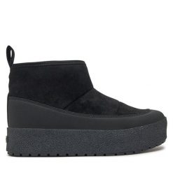 Botki Tretorn. Czarne botki Tretorn, bez wzorów, bez obcasa, na płaskiej podeszwie, bez zapięcia. Za 359.99 zł.
