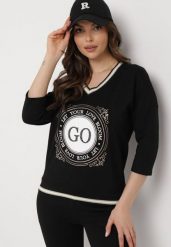 Czarna Bluzka z Rękawami 3/4 i Nadrukiem z Cyrkoniami Gromila. Czarne bluzki Born2be, xs, bez wzorów, eleganckie, bez kołnierzyka, bez ramiączek. Za 29.99 zł.