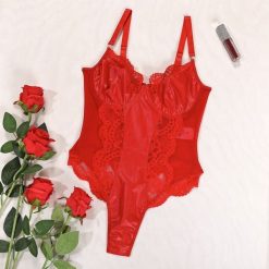 Body z wycięciem na miseczkach na romantyczne wieczory Adelind. Czarne body i gorsety Intica, bez wzorów, z materiału, bez ramiączek. Za 99.00 zł.