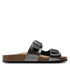 Klapki Geox. Szare klapki Geox, bez wzorów, bez obcasa, bez zapięcia. Za 379.99 zł.