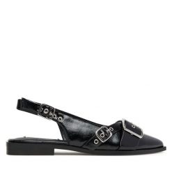 Sandały Steve Madden. Czarne sandały Steve Madden, bez wzorów, bez obcasa, na płaskiej podeszwie, bez zapięcia. Za 389.99 zł.