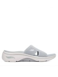 Skechers Klapki Gowalk Arch Fit 2.0 - Dakota 140865/LTGY Szary. Szare klapki Skechers, bez wzorów, z materiału, bez obcasa, bez zapięcia. Za 289.99 zł.