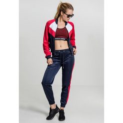 Parka dla kobiet Urban Classic raglan. Czerwone płaszcze Urban Classics, na zimę, bez wzorów, bez kaptura. Za 191.00 zł.