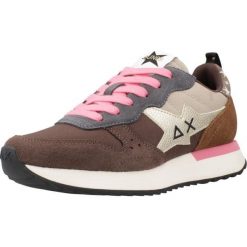 Buty SUN68 SCPZ45216 Brązowy. Brązowe buty trekkingowe SUN68, bez wzorów, ze skóry, bez zapięcia, trekkingowe. Za 430.99 zł.