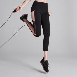 Legginsy Gym Hard - Czarny. Legginsy marki Sinsay. Za 59.99 zł.
