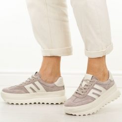 Beżowe skórzane półbuty damskie Vinceza 79608. Brązowe półbuty wsuwane VINCEZA, na jesień, bez wzorów, z jeansu, eleganckie, bez obcasa. Za 249.00 zł.