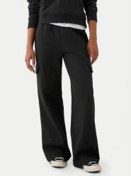 Gap Spodnie dresowe 523564-01 Czarny Relaxed Fit. Czarne spodnie dresowe GAP, bez wzorów, z bawełny. Za 169.99 zł.