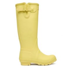 Kalosze Hunter. Żółte kalosze Hunter, bez wzorów, bez zapięcia. Za 349.99 zł.