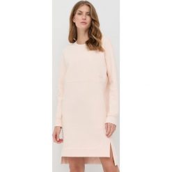 Max Mara Leisure sukienka kolor różowy mini prosta. Czerwone sukienki Max Mara Leisure, na co dzień, m, bez wzorów, bez kołnierzyka, bez ramiączek, mini, proste. W wyprzedaży za 619.99 zł.