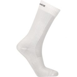 Skarpetki Endurance Dingwall. Białe skarpetki Endurance, bez wzorów. W wyprzedaży za 26.00 zł.
